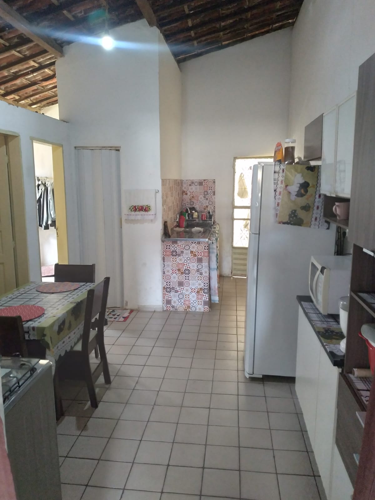 Casa à venda com 3 quartos, 75m² - Foto 8