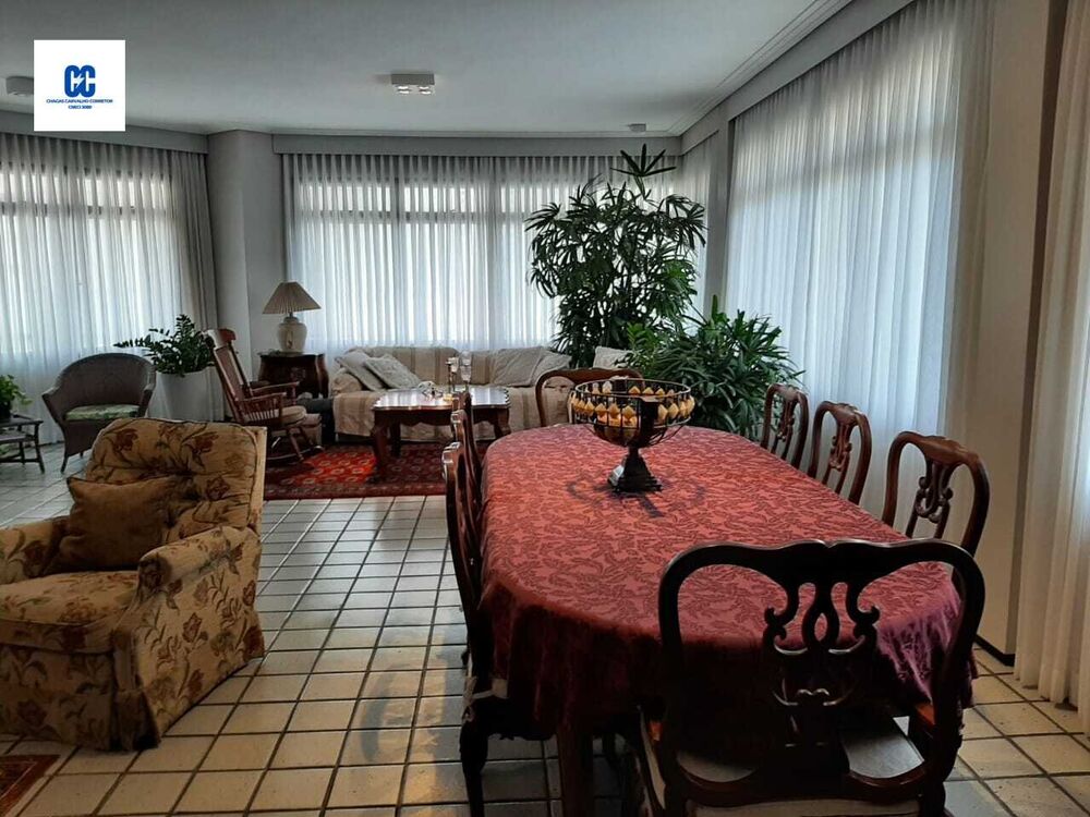 Apartamento, 3 quartos, 208 m² - Foto 1