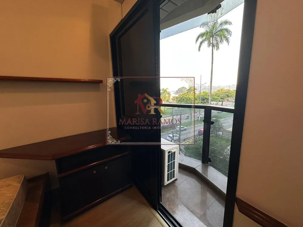 Apartamento, 3 quartos, 252 m² - Foto 8