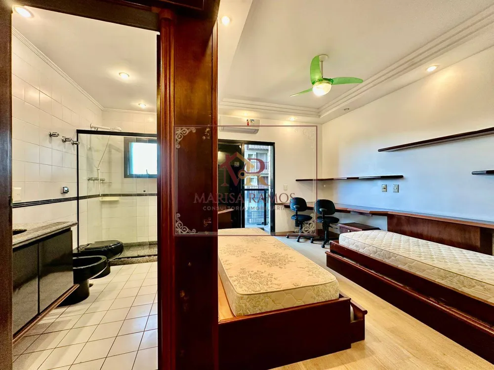 Apartamento, 3 quartos, 252 m² - Foto 6