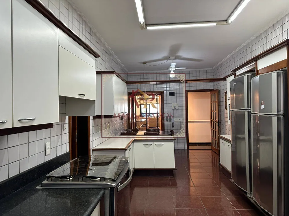 Apartamento, 3 quartos, 252 m² - Foto 13