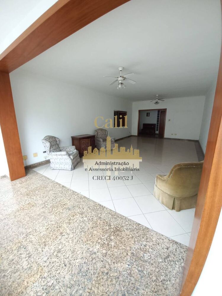 Apartamento à venda com 3 quartos, 216m² - Foto 1