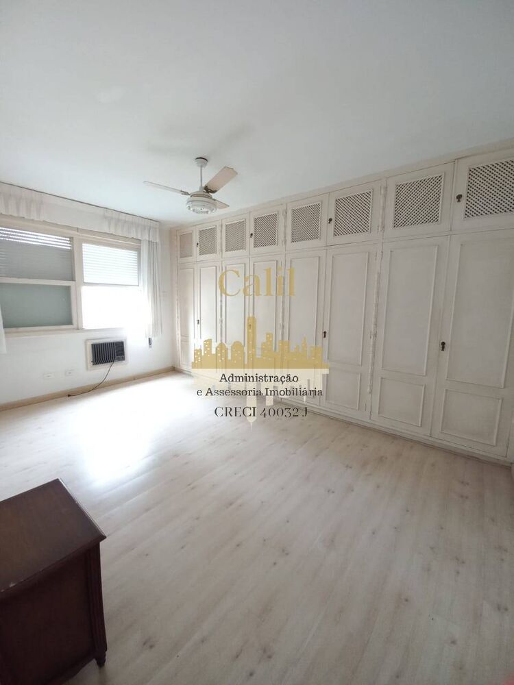 Apartamento à venda com 3 quartos, 216m² - Foto 2
