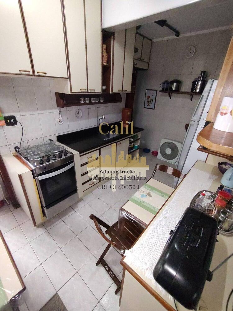 Apartamento à venda com 3 quartos, 94m² - Foto 2