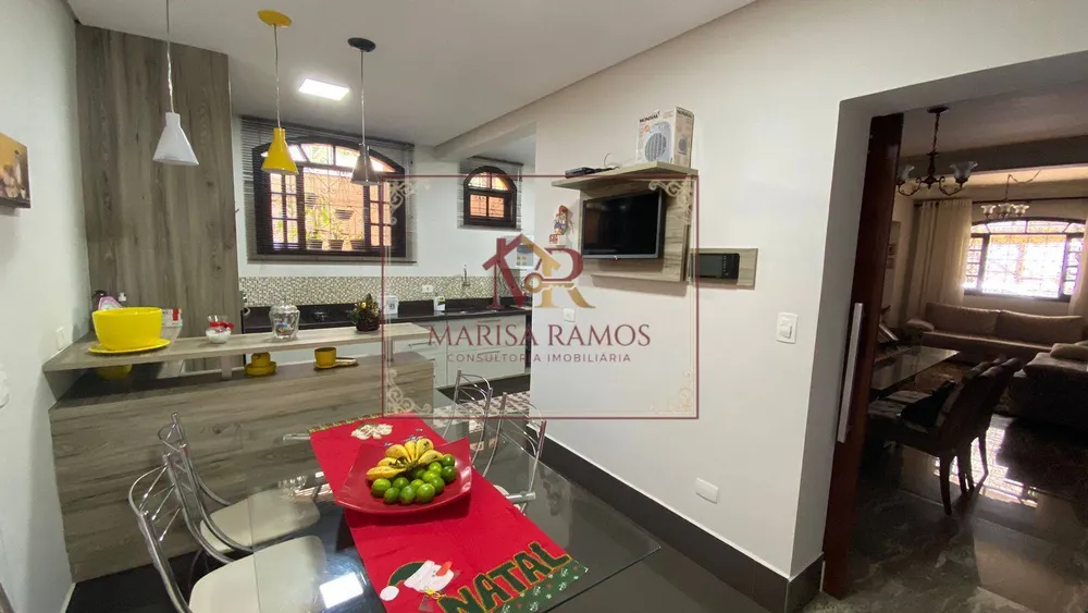 Casa, 3 quartos, 205 m² - Foto 13