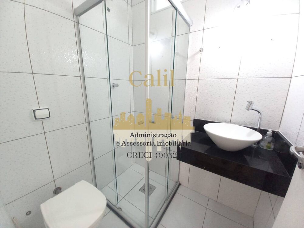 Casa à venda com 2 quartos, 71m² - Foto 3