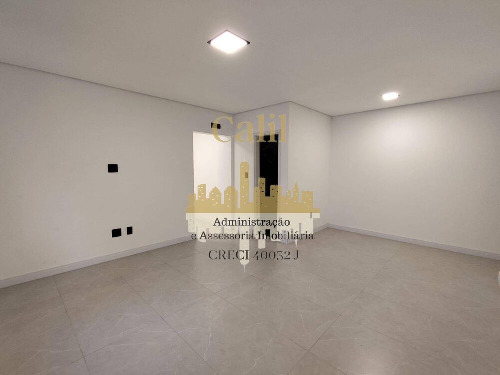 Casa à venda com 3 quartos, 280m² - Foto 5