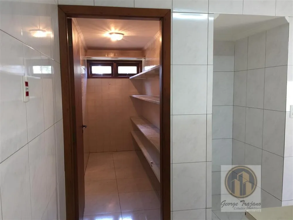 Casa, 3 quartos, 207 m² - Foto 14