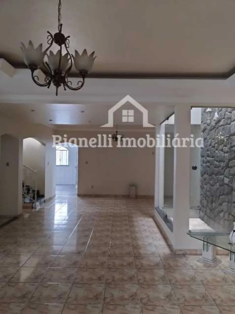 Casa, 3 quartos, 300 m² - Foto 6