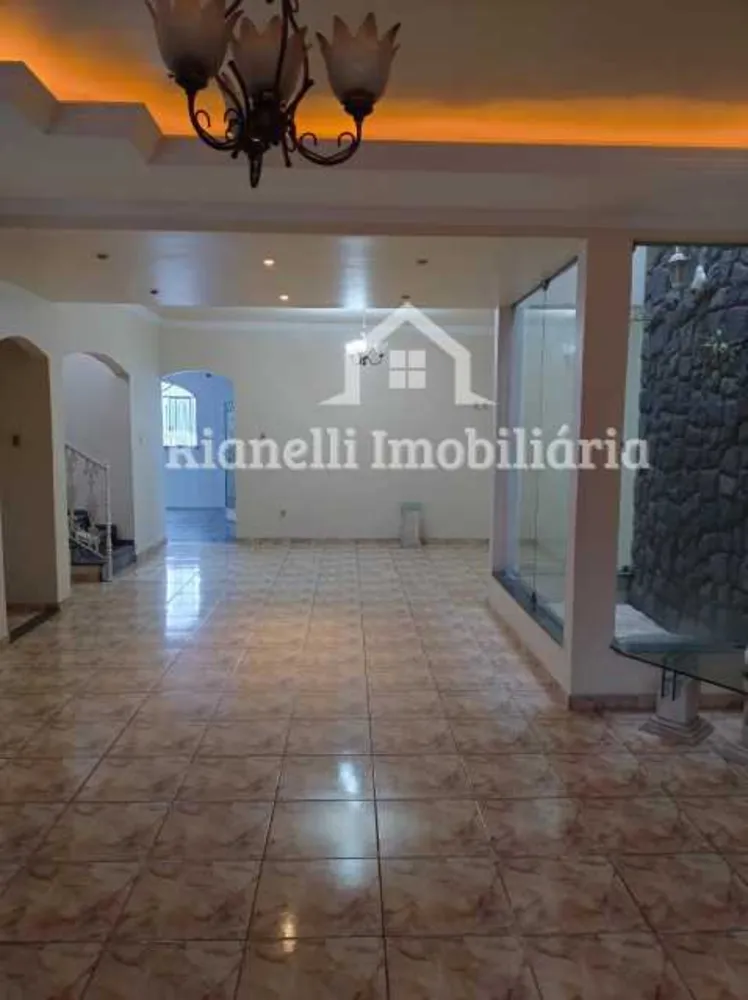 Casa, 3 quartos, 300 m² - Foto 20