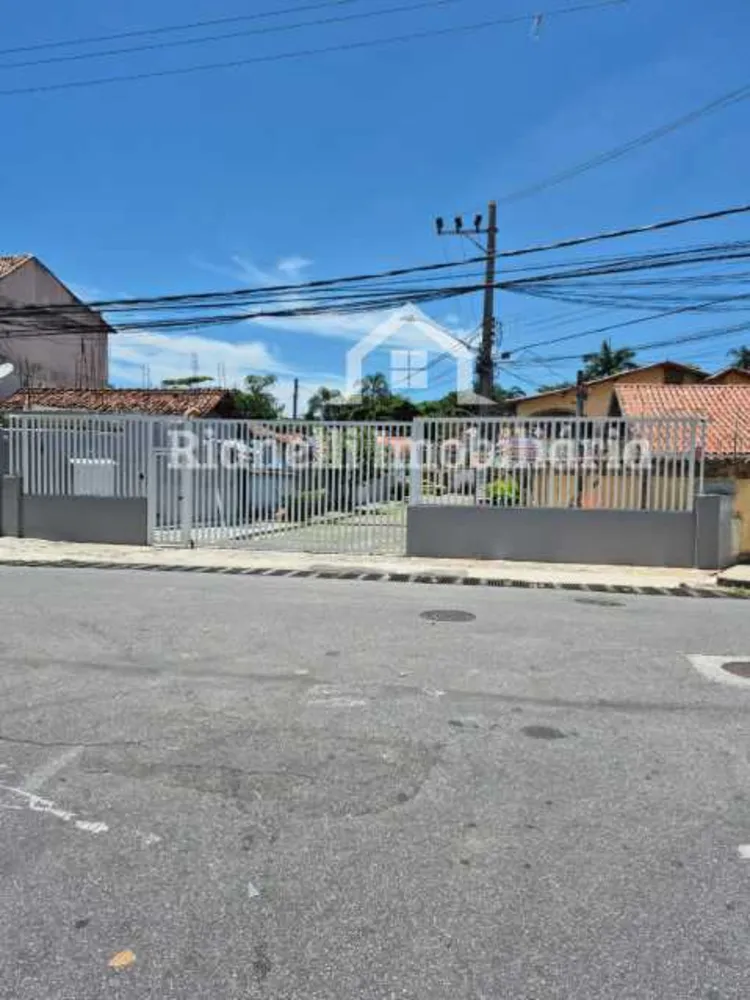 Casa, 3 quartos, 210 m² - Foto 1