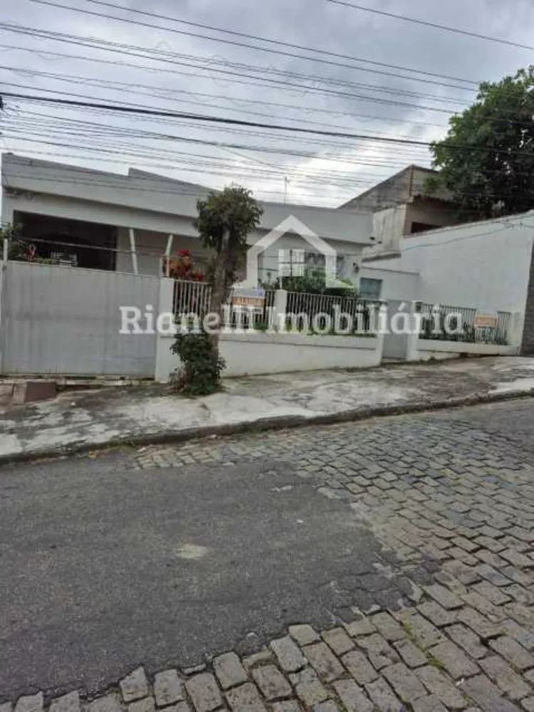Casa, 3 quartos, 360 m² - Foto 1
