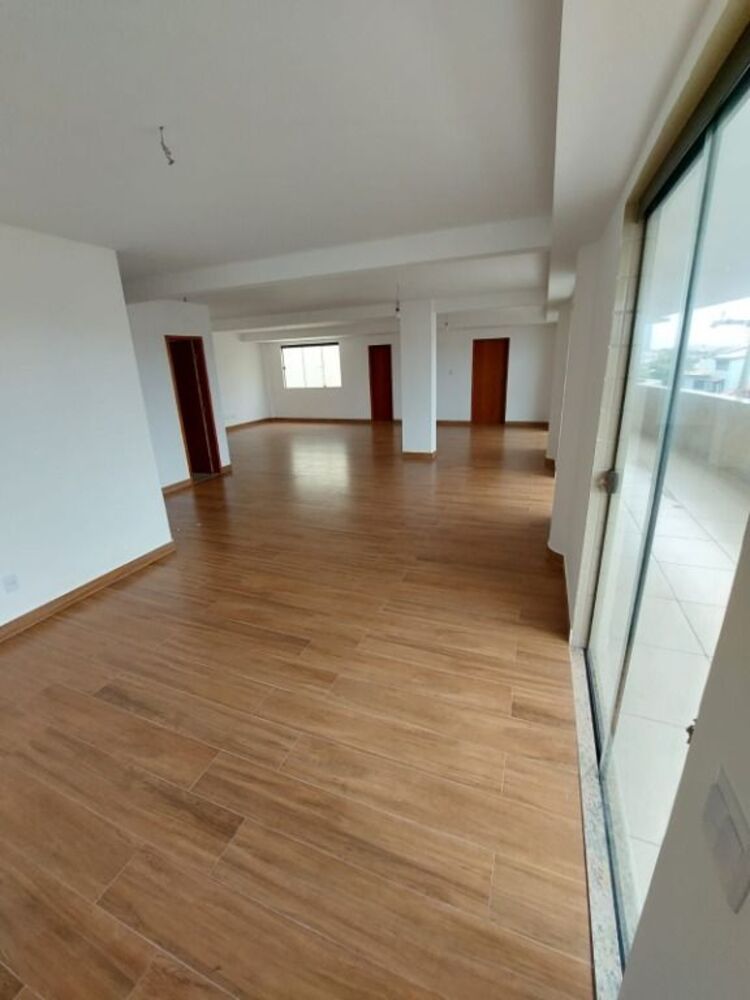 Apartamento, 3 quartos, 140 m² - Foto 4