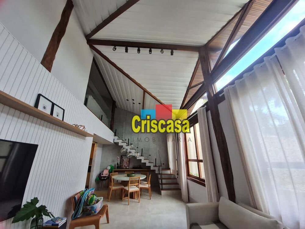 Casa, 4 quartos, 225 m² - Foto 2
