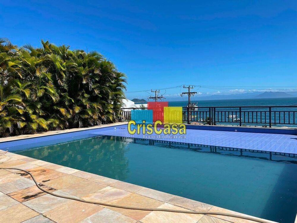 Casa à venda com 4 quartos, 800m² - Foto 1