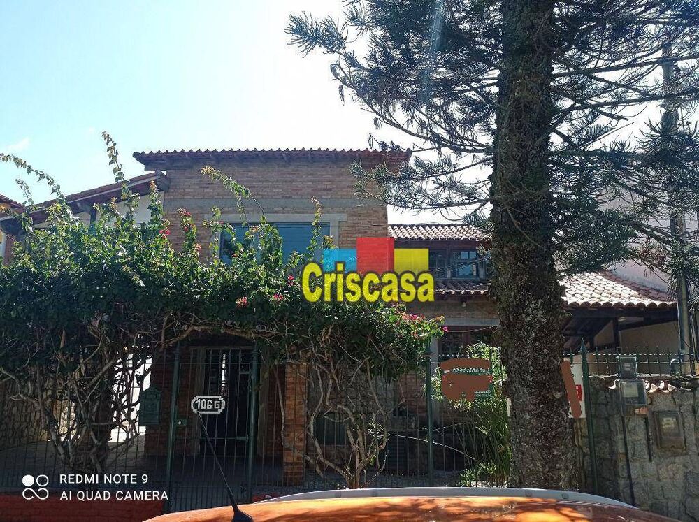 Casa à venda com 4 quartos, 150m² - Foto 1