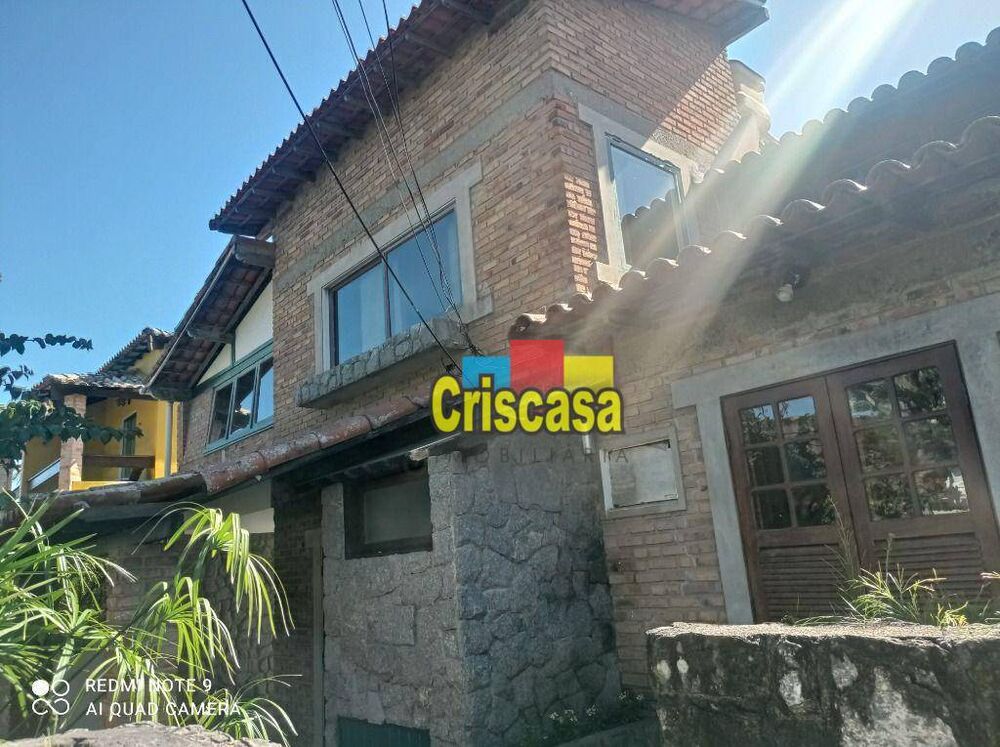 Casa à venda com 4 quartos, 150m² - Foto 2