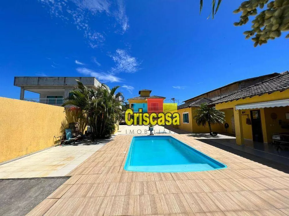 Casa, 4 quartos, 240 m² - Foto 2