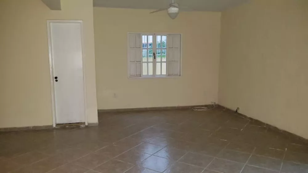 Casa, 3 quartos, 240 m² - Foto 13
