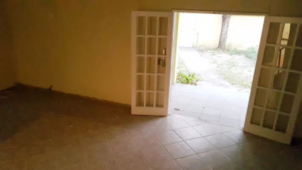Casa, 3 quartos, 240 m² - Foto 9