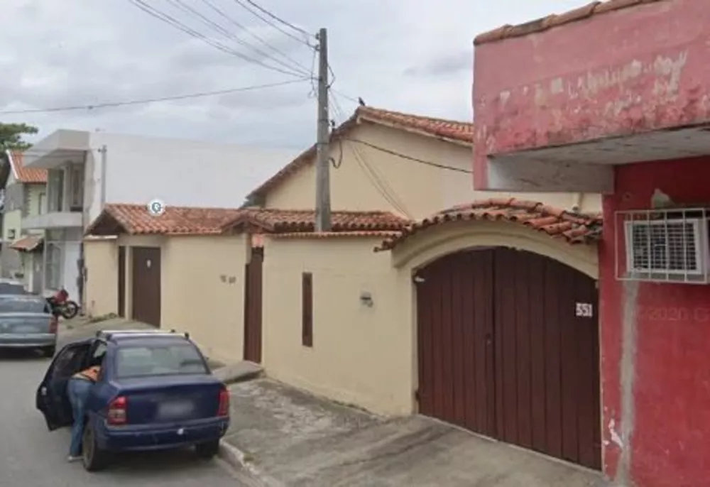 Casa, 2 quartos, 200 m² - Foto 1
