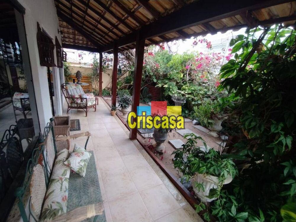 Casa de Condomínio à venda com 4 quartos, 198m² - Foto 3