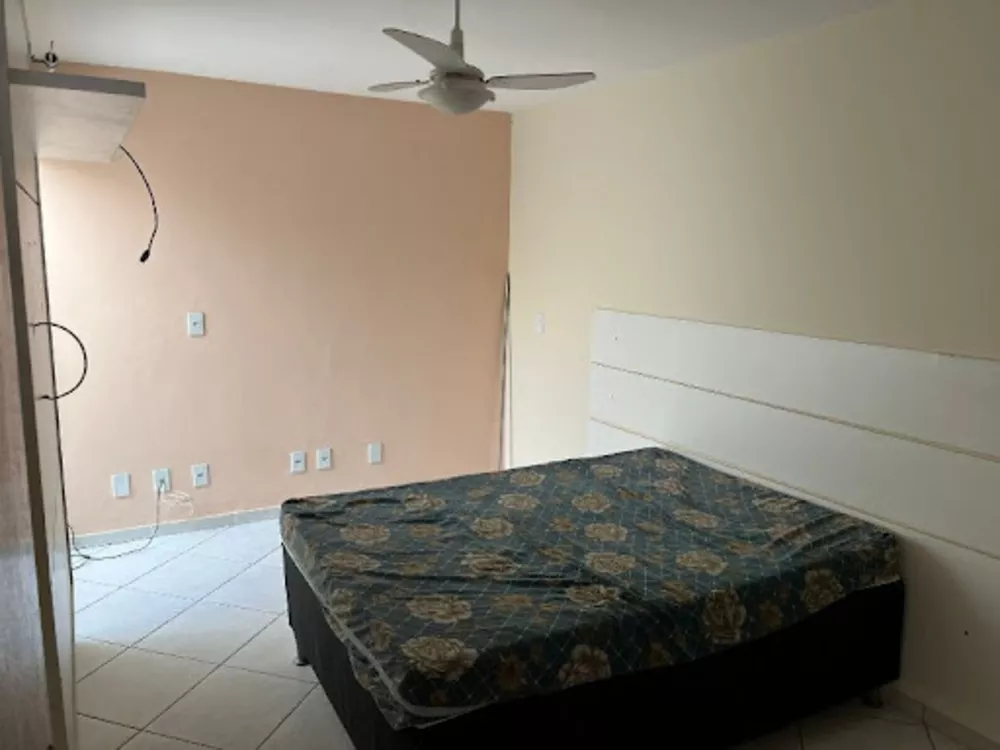 Casa à venda com 3 quartos, 90m² - Foto 16