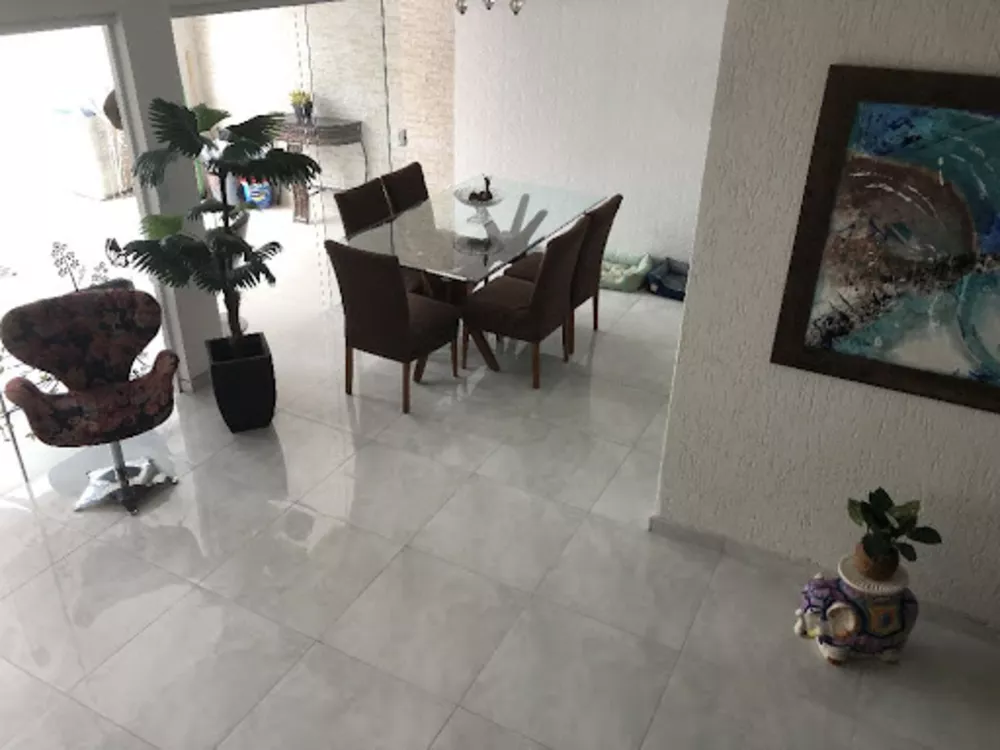 Casa, 4 quartos, 210 m² - Foto 8