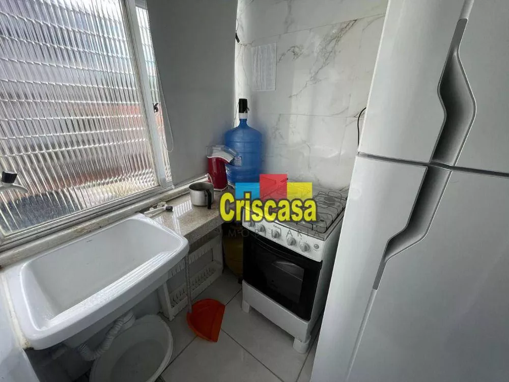 Apartamento à venda com 2 quartos, 75m² - Foto 4