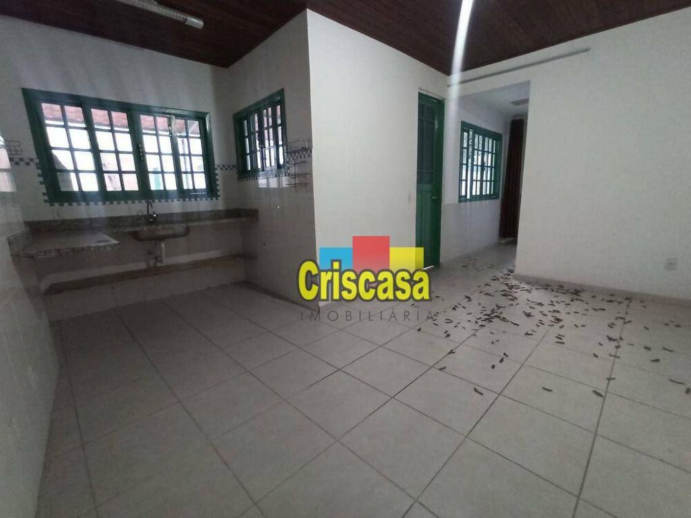 Casa para alugar com 2 quartos, 120m² - Foto 3