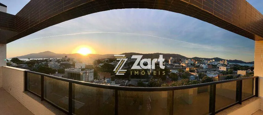 Apartamento, 3 quartos, 146 m² - Foto 1