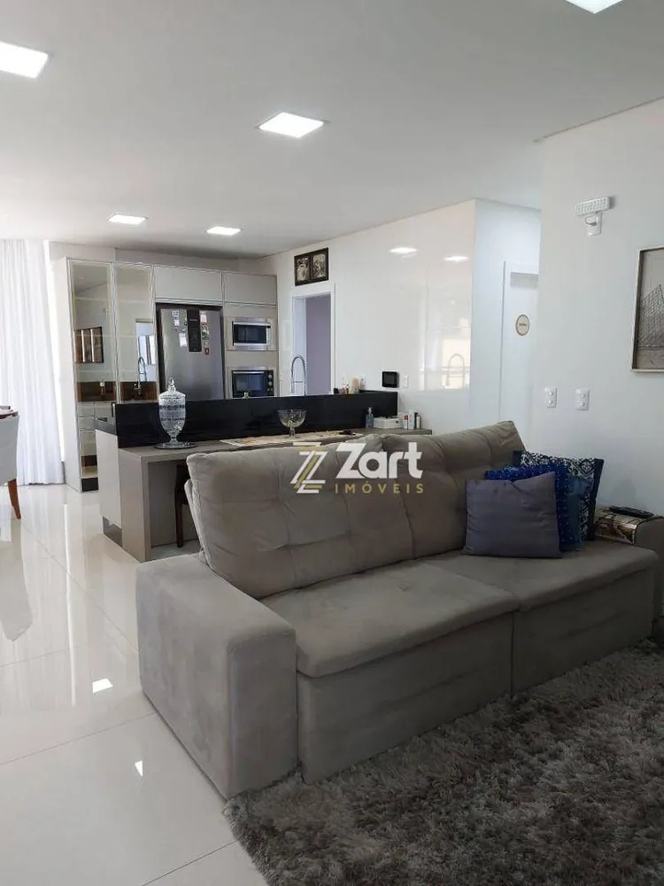 Apartamento, 3 quartos, 128 m² - Foto 3