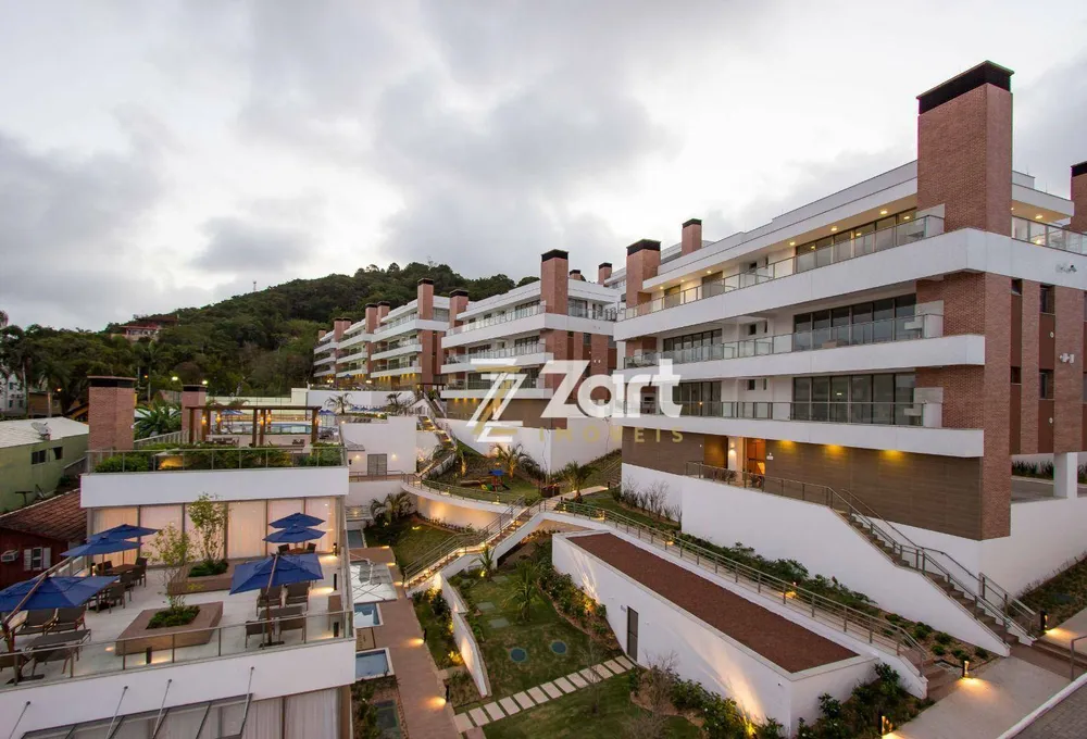 Cobertura, 4 quartos, 257 m² - Foto 3