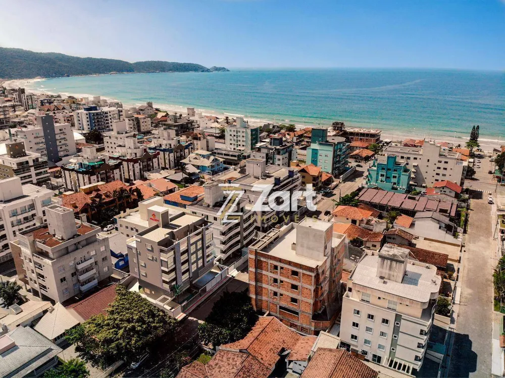 Cobertura, 3 quartos, 161 m² - Foto 2