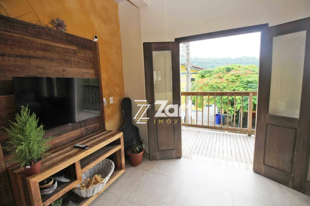 Pousada-Chalé, 3 quartos, 111 m² - Foto 1