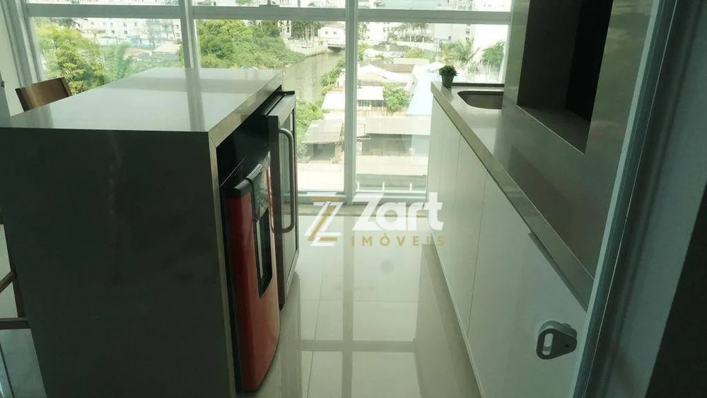 Apartamento, 3 quartos, 140 m² - Foto 3