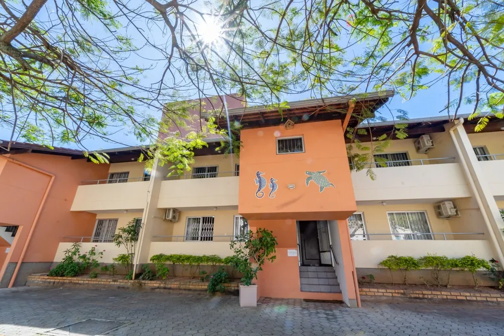 Pousada-Chalé, 10 quartos, 575 m² - Foto 1