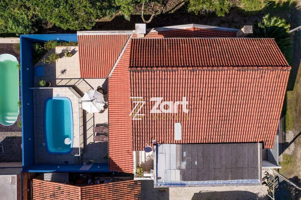 Casa, 3 quartos, 283 m² - Foto 3