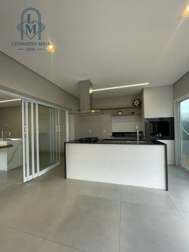 Casa, 3 quartos, 218 m² - Foto 4