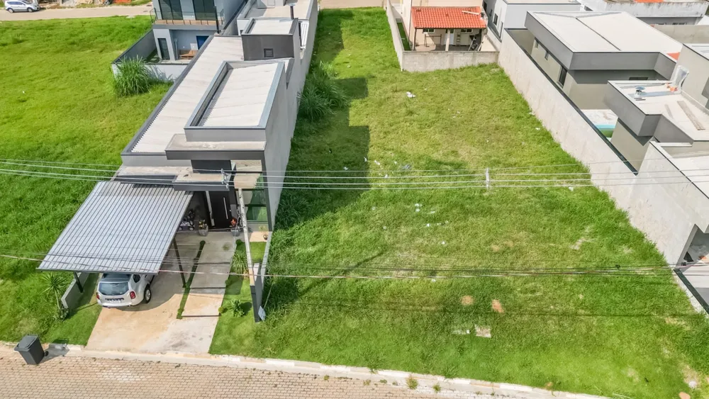 Loteamento e Condomínio, 228 m² - Foto 1