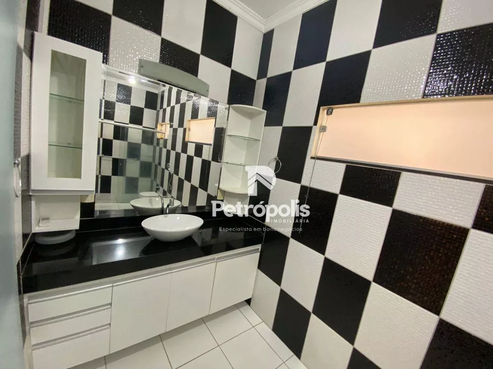 Casa, 3 quartos, 190 m² - Foto 3