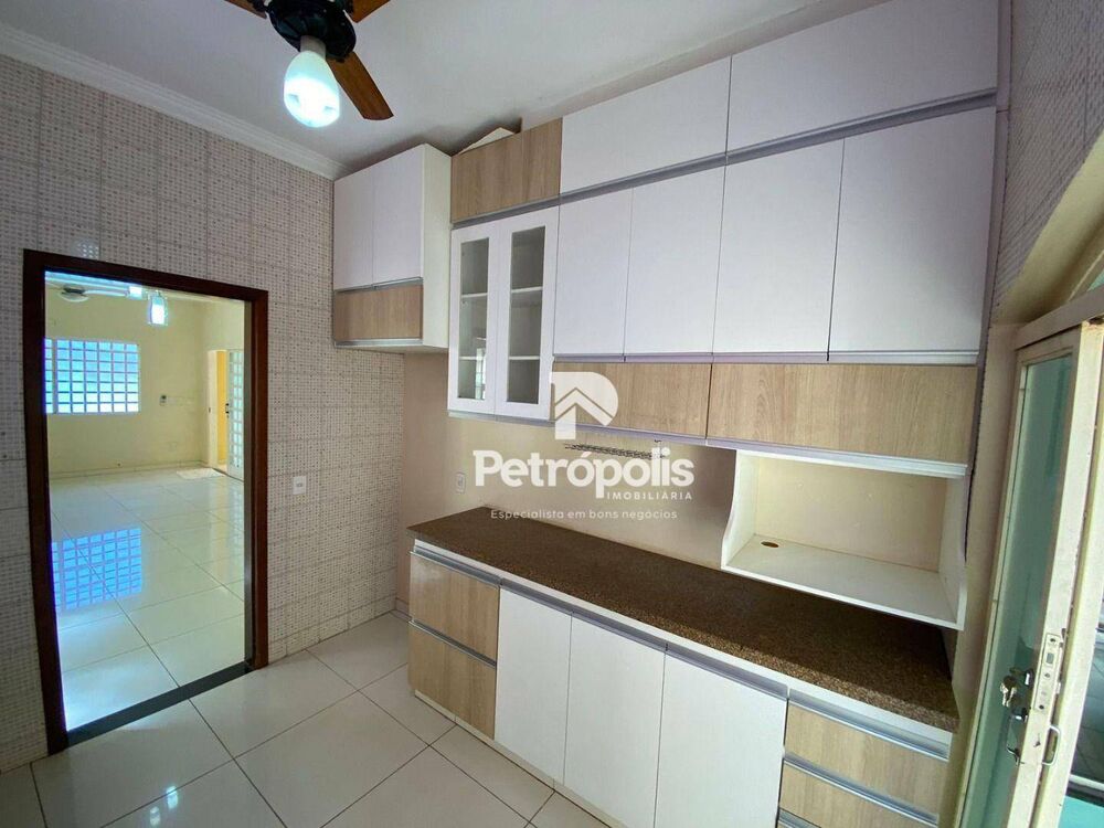 Casa, 3 quartos, 190 m² - Foto 14