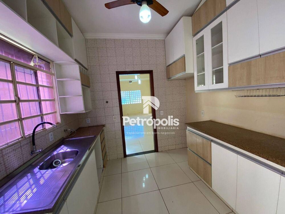 Casa, 3 quartos, 190 m² - Foto 13