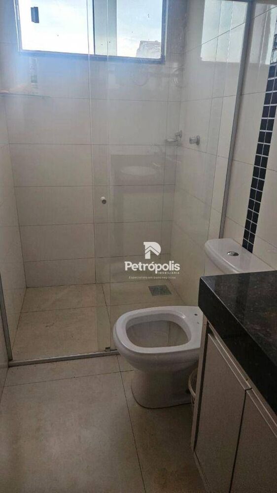 Casa à venda com 4 quartos, 250m² - Foto 7