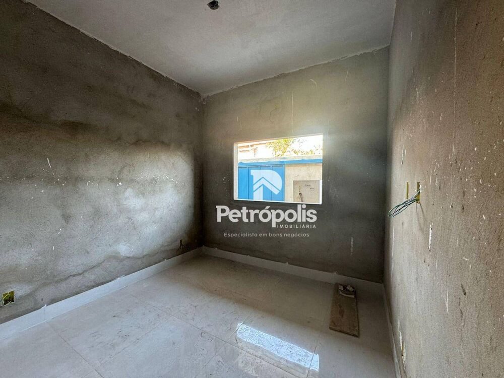 Casa à venda com 3 quartos, 65m² - Foto 5