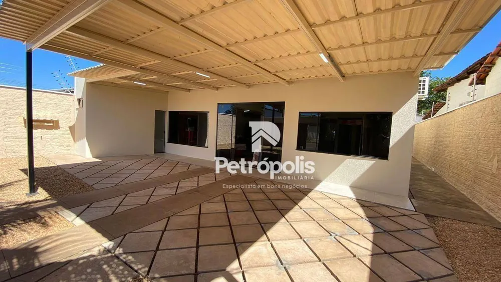 Casa, 3 quartos, 216 m² - Foto 3
