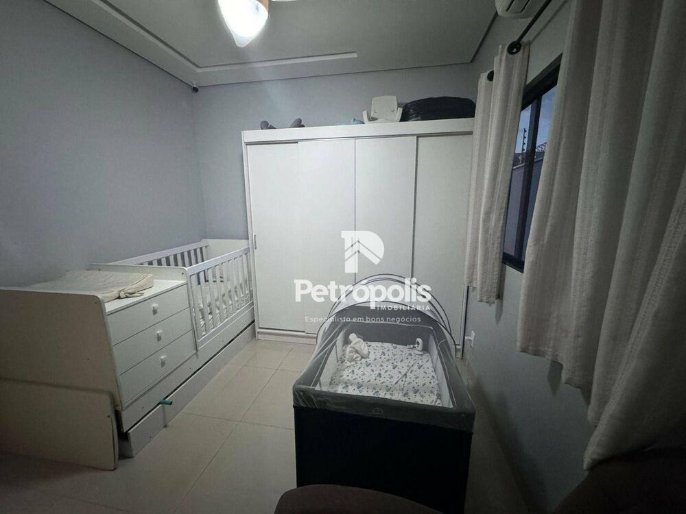 Casa à venda com 3 quartos, 150m² - Foto 11