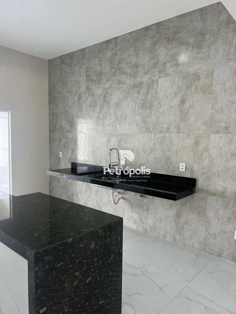 Casa à venda com 3 quartos, 180m² - Foto 6