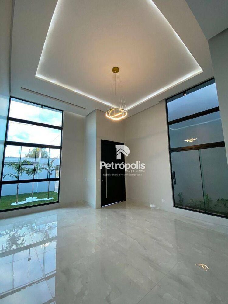 Casa à venda com 3 quartos, 205m² - Foto 3