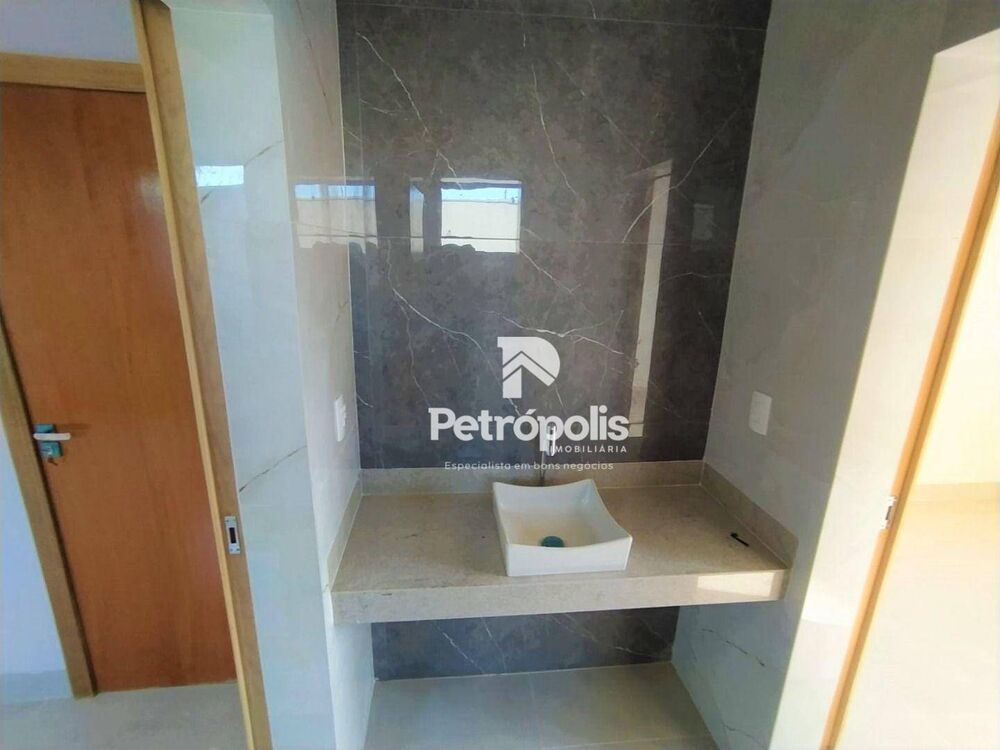 Casa, 3 quartos, 200 m² - Foto 10